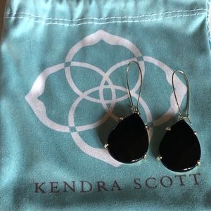 Kendra Scott Dee drop earrings